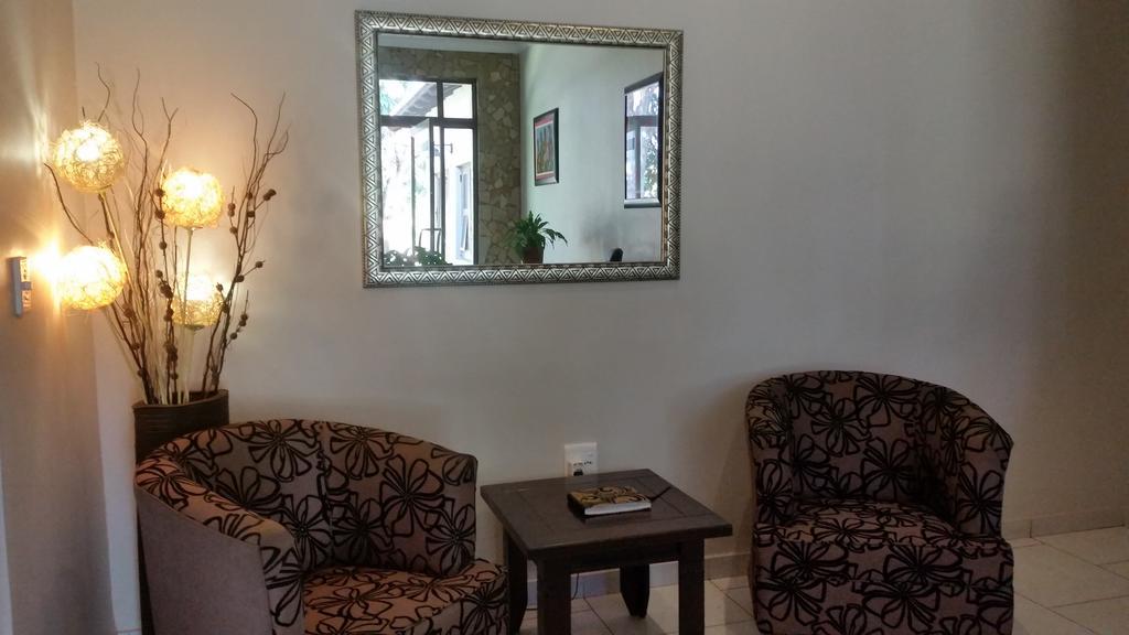Summerset Place Country House Bela-Bela Ngoại thất bức ảnh