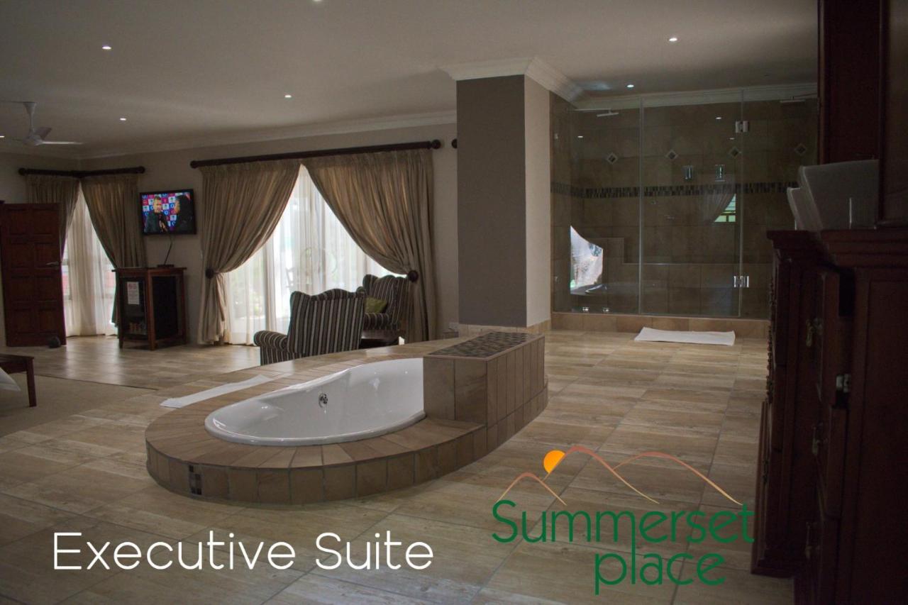 Summerset Place Country House Bela-Bela Phòng bức ảnh